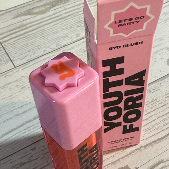 YOUTHFORIA - Let’s Go Party BYO Blush - SOLD OUT ONLINE (*BRAND NEW*) - Picture 5 of 16